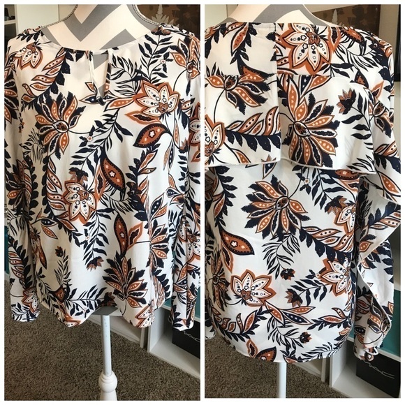 C&e Boho western style ruffle back top small - Picture 3 of 6